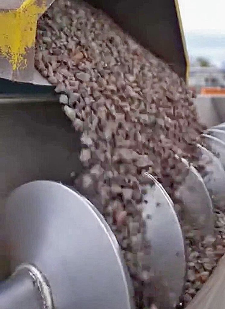 grave-in-agger gravel agger